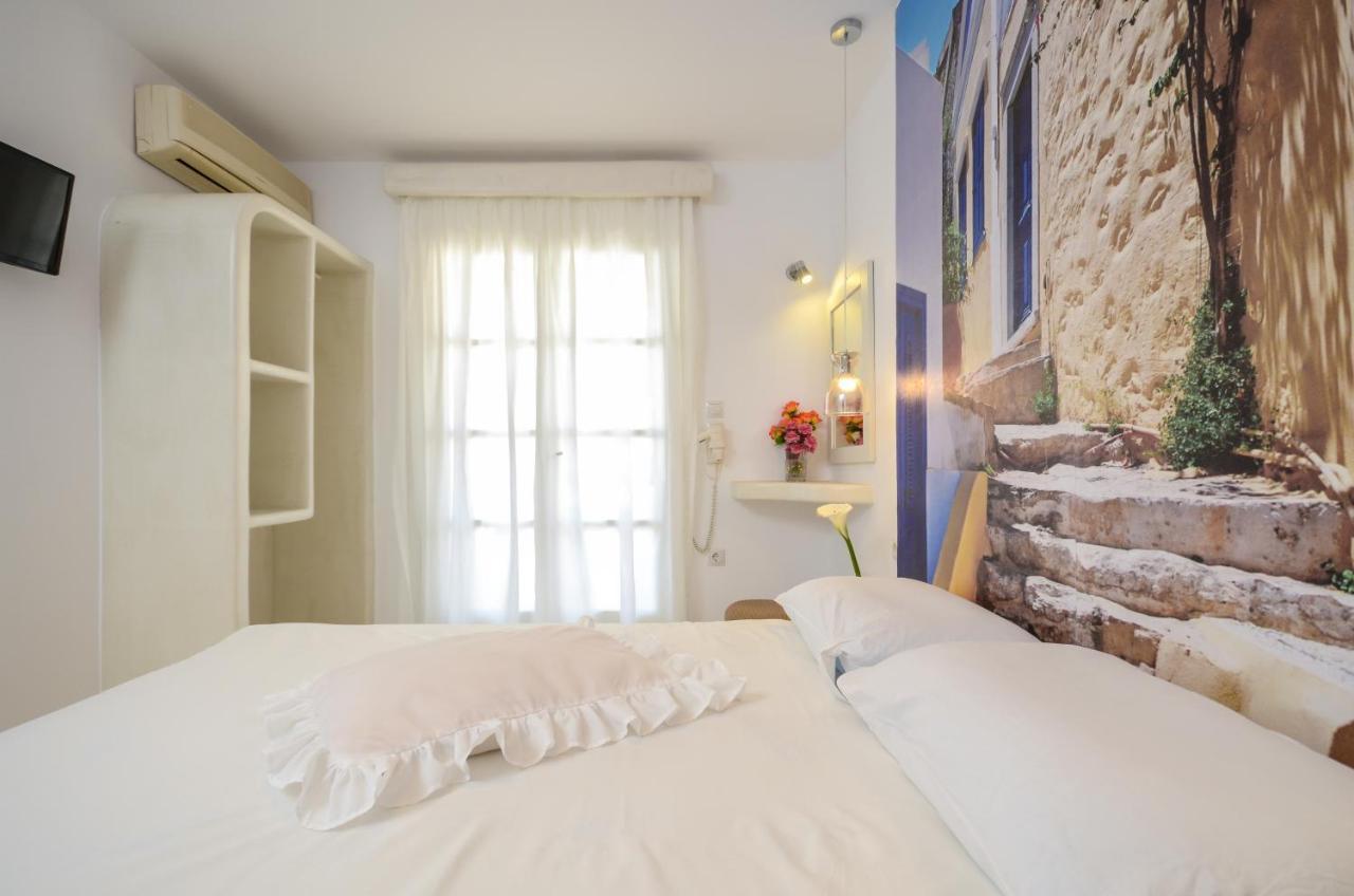 Simos Luxury Apartments Naxos City Exteriör bild