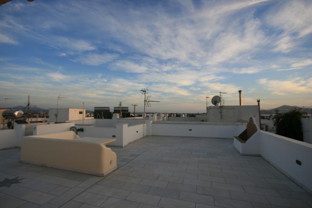 Simos Luxury Apartments Naxos City Exteriör bild