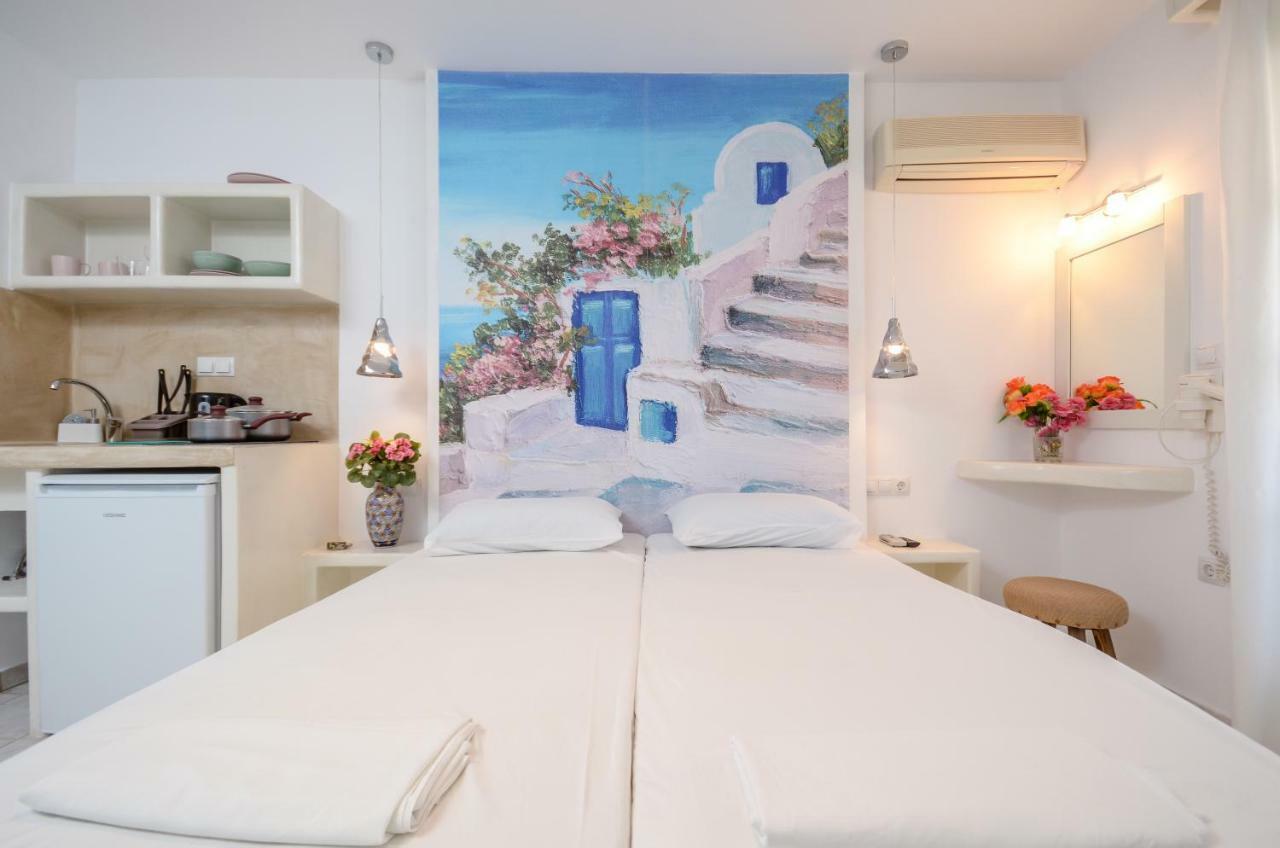Simos Luxury Apartments Naxos City Exteriör bild