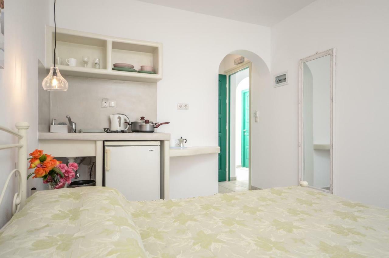 Simos Luxury Apartments Naxos City Exteriör bild
